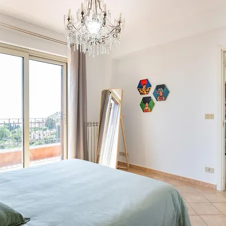 Panoramic With Parking Apartment